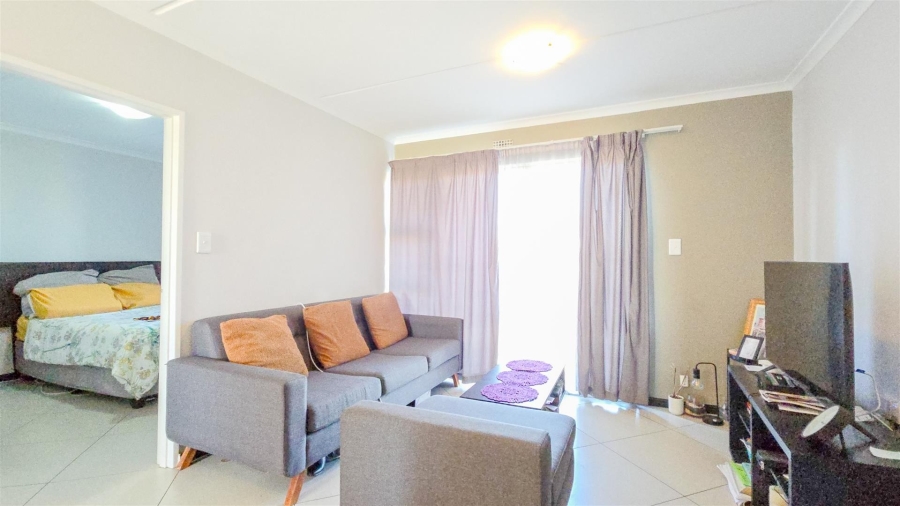 2 Bedroom Property for Sale in Buh Rein Estate Western Cape